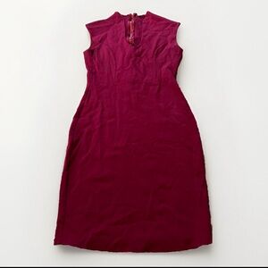Elegant Burgundy Sleeveless Dress
